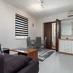 Smaila 1729 Apartment
