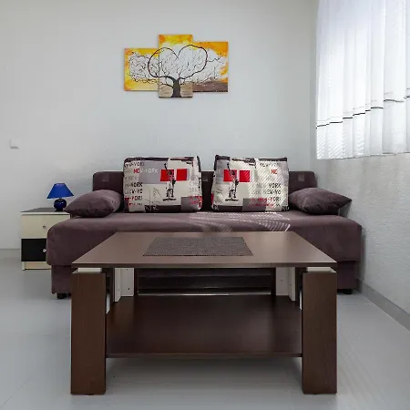 Smaila 1729 *