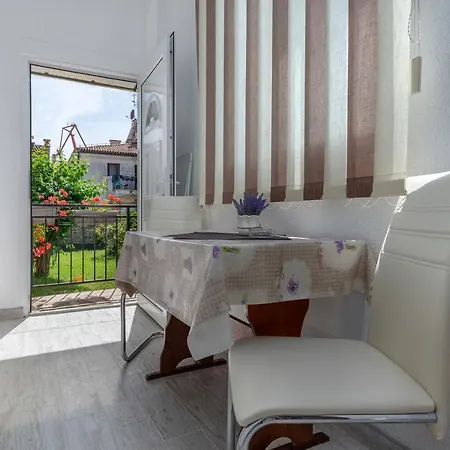 Smaila 1729 Appartement Pula