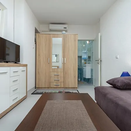 Appartement Smaila 1729 *