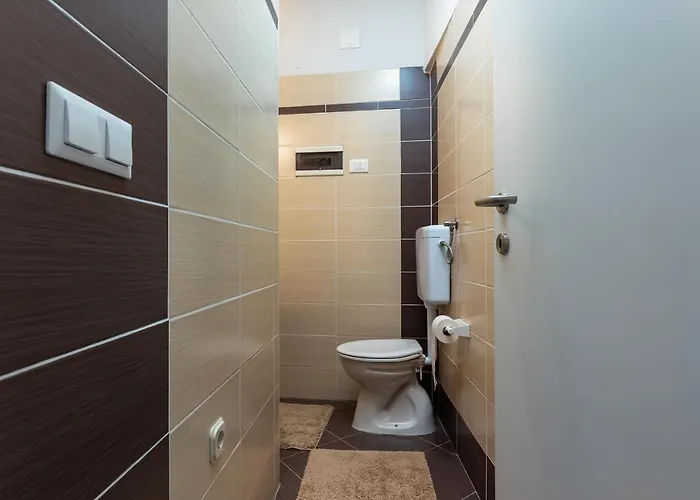 아파트 Smaila 1729 풀라