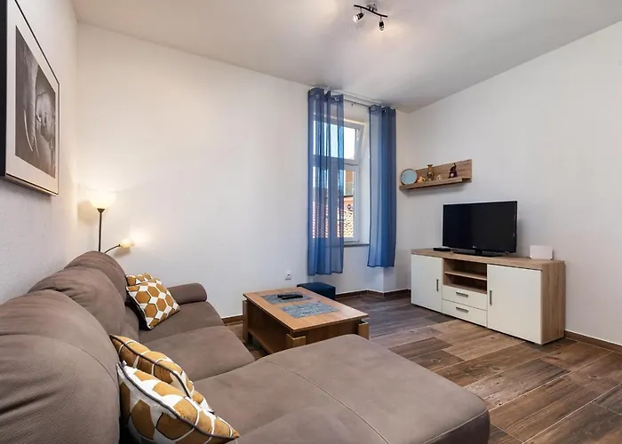 Smaila 1729 Apartamento