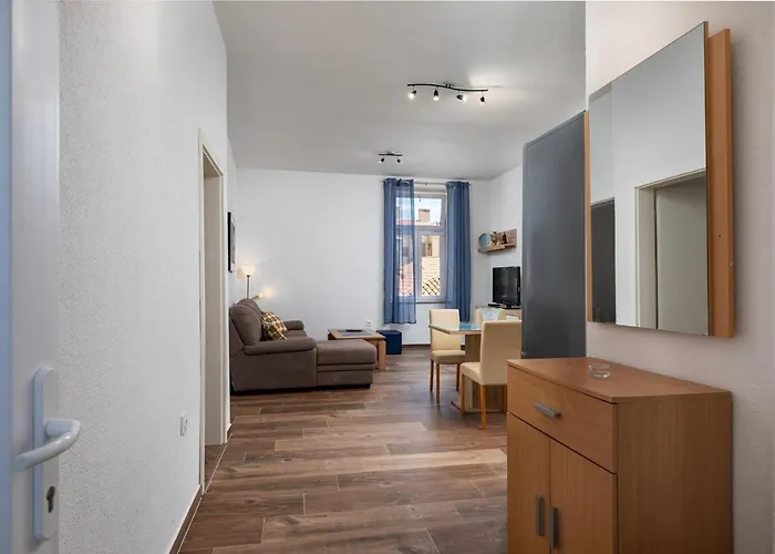 Smaila 1729 Apartamento