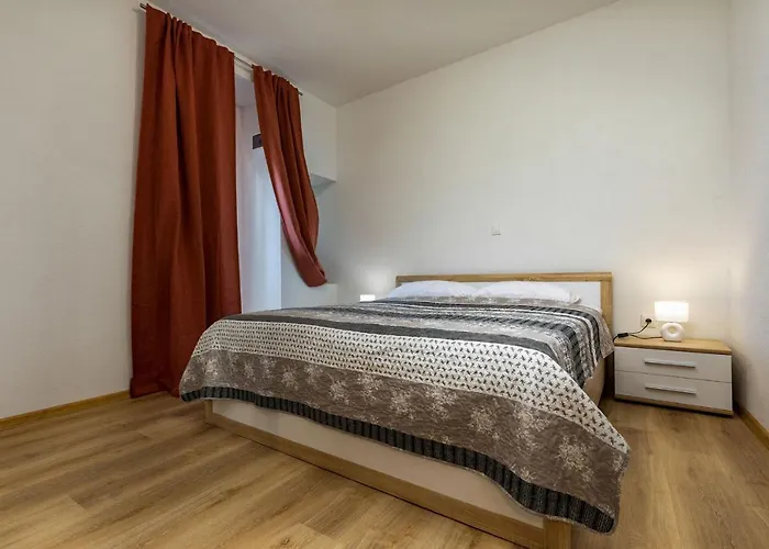 Apartamento Smaila 1729 *