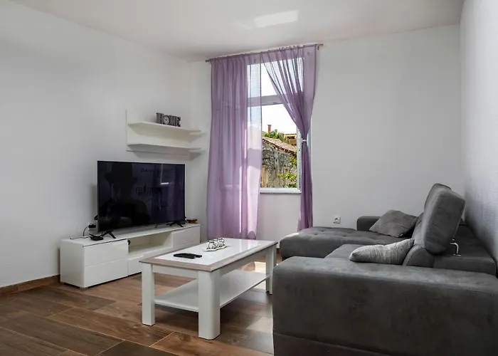 Smaila 1729 Apartamento