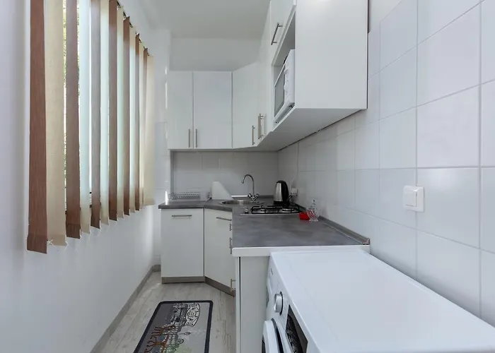 Smaila 1729 아파트 *